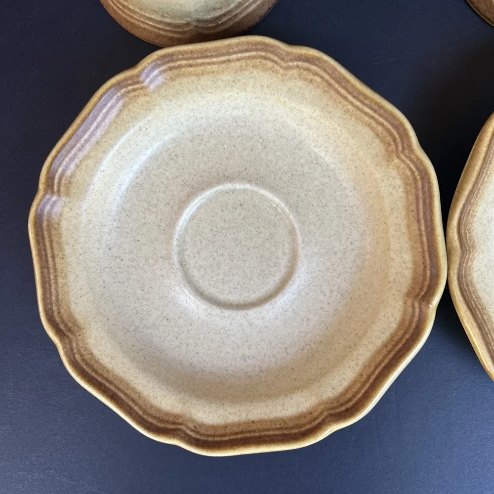 VTG Mikasa Whole Wheat E8000 Cups & Saucers Set of 2 Japan Stoneware EUC